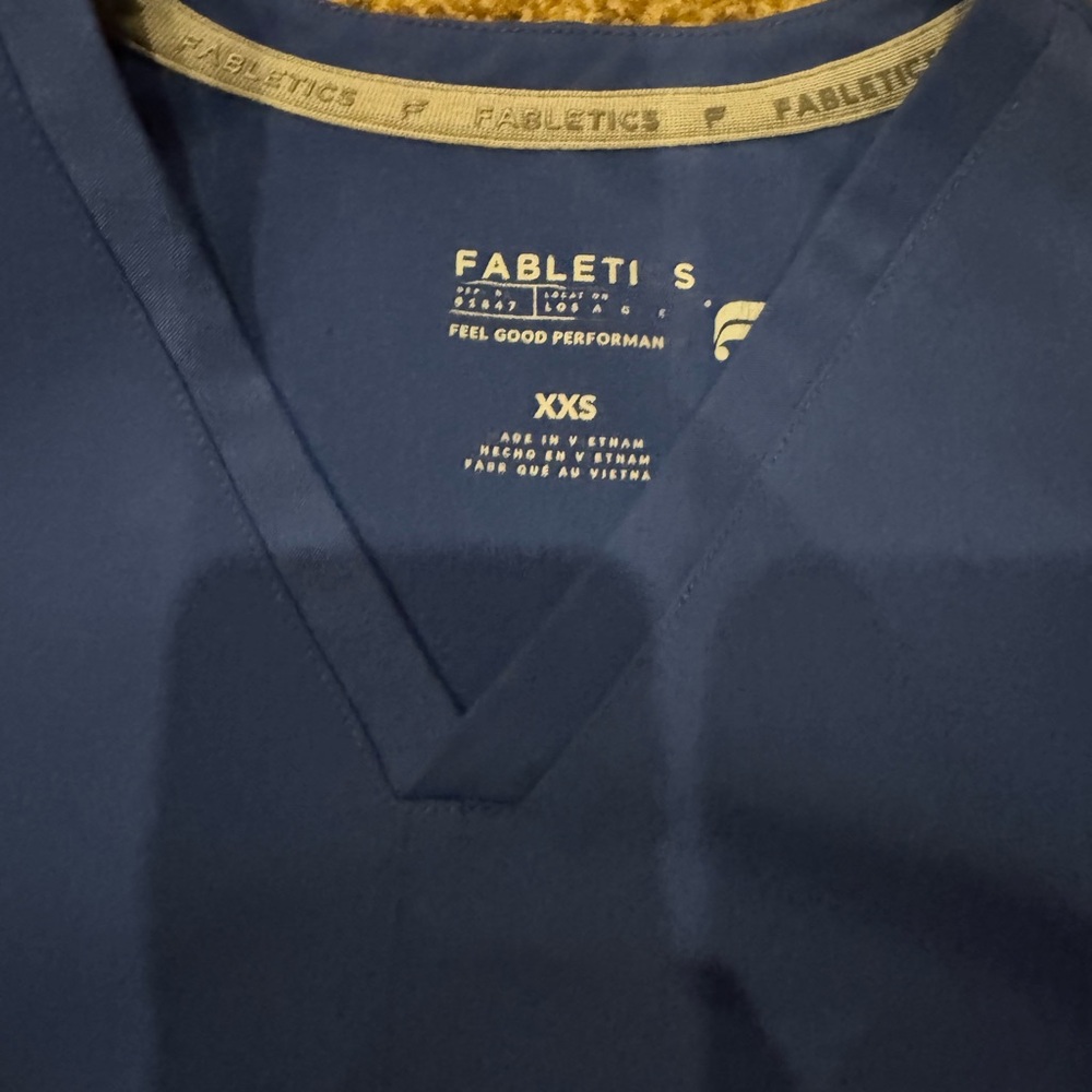 Fabletics Royal Blue Method Scrub Top XXS